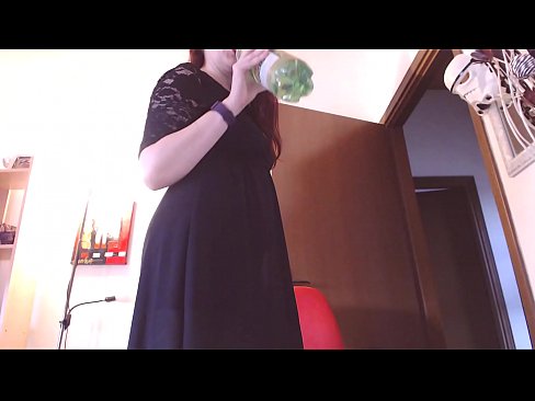 ❤️ Submisívna otrokyňa, ktorá miluje špinavé a šťavnaté nohavičky, je po zhliadnutí tohto videa nútená masturbovať! Porno na sk.xxxlfv.top