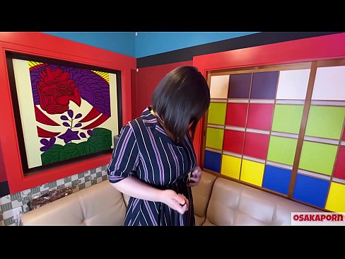 ❤️ Japonská kráska s veľkými prsiami masturbuje so sexuálnymi hračkami a má orgazmus. V rozhovore hovorí o svojich skúsenostiach so šukaním. Obrovské kozy a chlpatá kundička hlasno stonajú. Osakaporn Porno na sk.xxxlfv.top